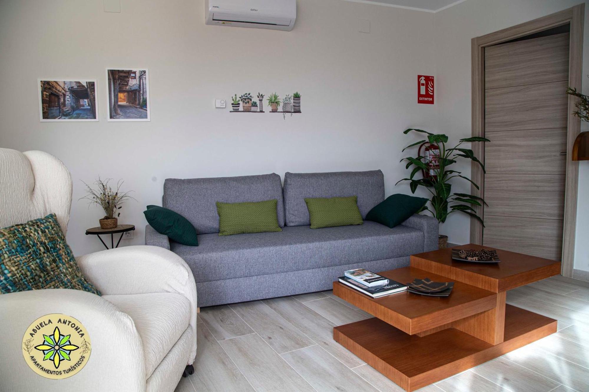 At La Abuela Antonia-La Casina Apartman Torre de Don Miguel Kültér fotó